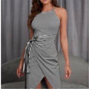 LAST CHANCE❗️ SHEIN Black & White Striped Tie-Waist Dress